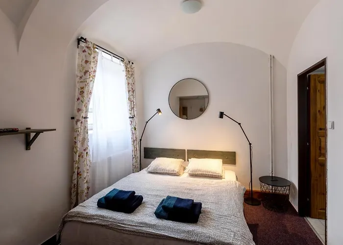 Jaktstuga U Kostela Kořenov